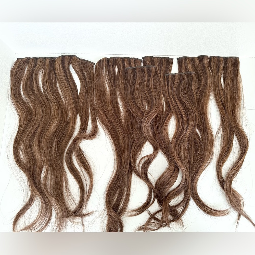 The Hair Shop Pro 7 Clip-In Set (7 Pieces) Straight 22” Length in 2/6 Moccachino